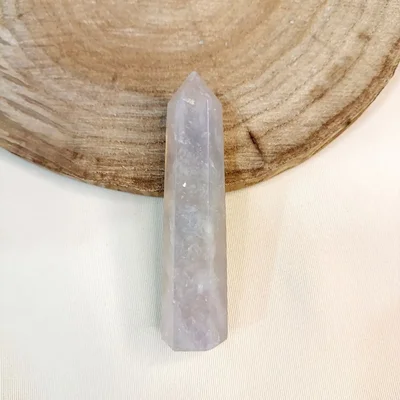 کریستال منشوری کوارتز شفاف طبیعی